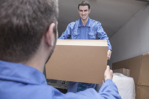 House removals in Finsbury Park with local streets and moving team